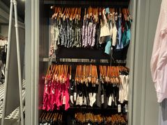 -Hollister(天环广场店)