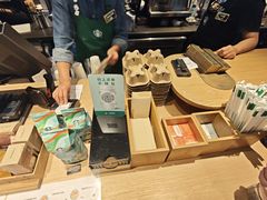-星巴克(北京南站第三店)