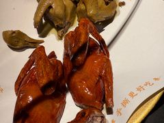 -鸽子侯·家宴·平价海鲜(市图书馆店)