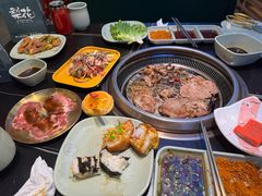 -梨花自助烤肉(西三旗万象汇黑金店)