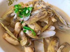 -赶海部落海鲜城(海阳路店)