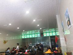 -继红顺河抄手名小吃