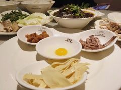 -桥香园云南过桥米线(金马碧鸡店)