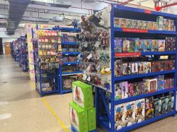 -逝水玩具折扣店