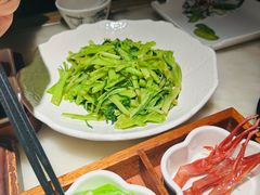 -吴越荣记苏州菜·松鼠桂鱼100%活鱼现做(月光码头店)