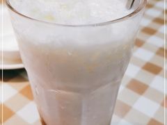 -新大咀港式茶餐厅(宝山万达店)