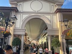 -佛罗伦萨小镇广佛名品奥特莱斯(疏港路店)