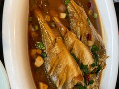 红烧黄鱼-小城故事·地道宁波味(月湖盛园店)