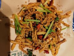 干煸藕丝-鑫小城故事·藕汤·家常菜(台北一路总店)