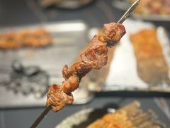 -阿里家·新疆烤肉酒場 by MIG