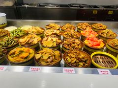 自助取餐区-成都名小吃(成都双流国际机场店)