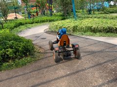 -季高兔窝窝亲子园(上海薰衣草公园店)