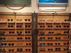 -MUJOSH木九十眼镜(月星环球港B1店)