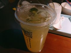 青柠冰桔饮-胖哥俩肉蟹煲(福州仓山爱琴海店)