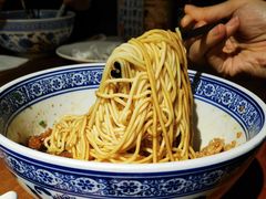 -沪西老弄堂面馆(定西路店)