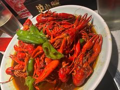 -沪小胖·小龙虾·蓝龙王(八佰伴店)