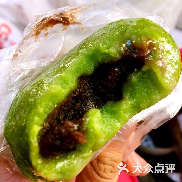 上海杏花楼集团五芳斋点心店(云南南路店)豆沙青团图片 - 第630张