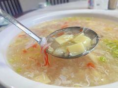 -谊荣海鲜大牌档(石湖店)