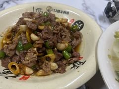 -何永光123鲜牛肉馆(1号店)
