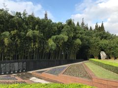 -上海市龙华烈士陵园