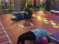 -GYMPLUS私教健身会馆(大悦城店)