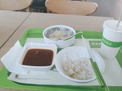 -老乡鸡(合肥高铁南站店)
