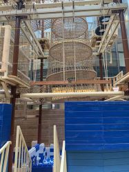 -PIPIKINGDOM皮皮王国欢乐号(欢乐海岸购物中心店)