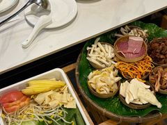 -菌海森林·非遗野生菌火锅(西山区滇池路摩根道店)