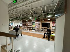 -小院儿童绘馆(富国里店)