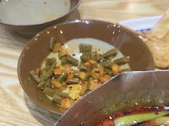 -魔都三兄弟酸辣粉·蘸卤炸串(虹桥万科店)