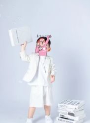 -小熊维尼高端儿童摄影(宝安旗舰店)