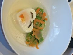 -鲁采LU STYLE(新天地店)