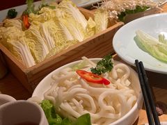 -大和食乐·鲜和牛酸汤火锅(环宇荟店)