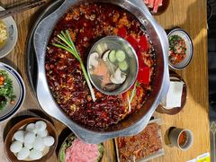 -周幺妹重庆老火锅(银泰城总店)