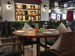 -意国小镇披萨牛排餐厅(万达广场店)
