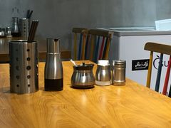 餐具摆设-麻小劲菌汤麻辣烫(体育西路店)