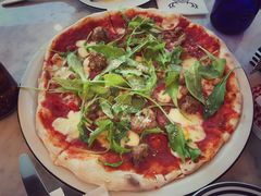 -Pizza Express(机场T1店)