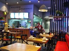 大堂-本色.小马哥烧烤(五一路总店)