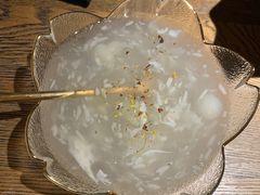 -蜜桃餐厅·伴山(湖滨商业街店)