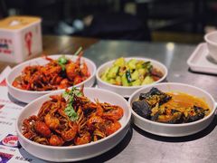 -龙巢盱眙龙虾·牛蛙·烧烤宵夜(八卦岭店)