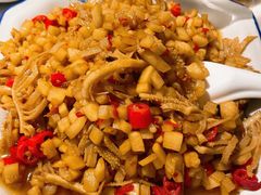 酸萝卜牛百叶-鲁哥饭店(富兴店)