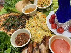 -沐毫傣泐云南菜孔雀宴•手抓饭傣味烧烤(曼听店)