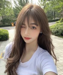 -丝语萱形象