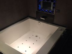 -薇爱精品时尚酒店(吴中店)