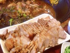 -万里闯关东铁锅炖菜馆(高新旗舰店)