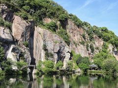 -绍兴东湖风景区