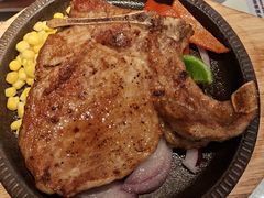 厚切黑椒T骨猪扒饭-文通冰室(东方宝泰店)