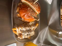-三勾JJJ Burger&Coffee(梅溪湖店)