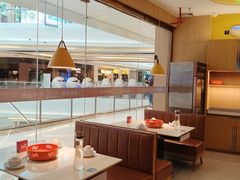 -小鱼小牛(世欧广场店)