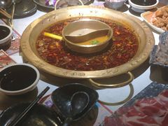 -哥老官重庆美蛙鱼头(松江地中海十八哥店)